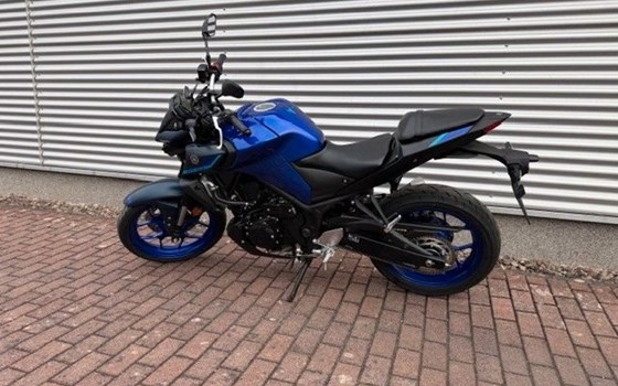 Gebrauchtmotorrad Yamaha MT-03 - Bild 2