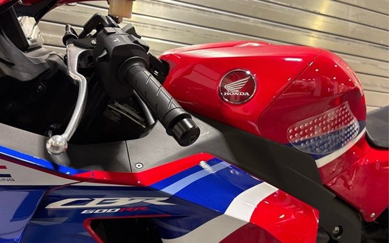 Gebrauchtmotorrad Honda CBR600RR - Bild 10