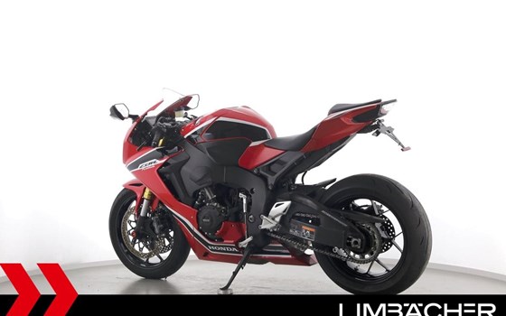 Gebrauchtmotorrad Honda CBR1000RR Fireblade - Bild 6
