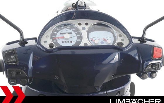 Gebrauchtmotorrad Piaggio Beverly 500 - Bild 22