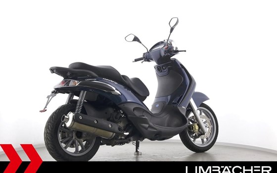 Gebrauchtmotorrad Piaggio Beverly 500 - Bild 9