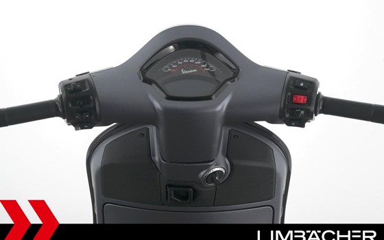 Gebrauchtmotorrad Vespa GTS 310 - Bild 13