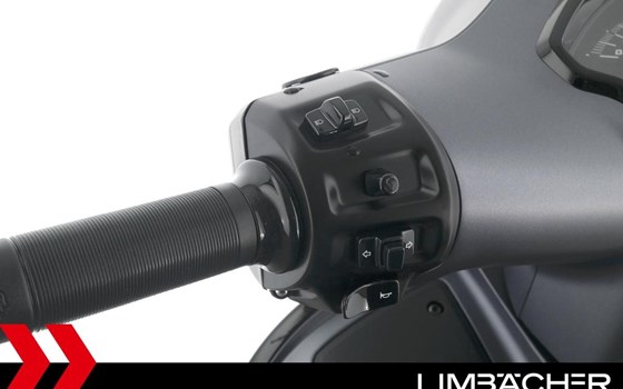 Gebrauchtmotorrad Vespa GTS 310 - Bild 21