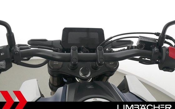 Gebrauchtmotorrad Honda CB125R - Bild 20