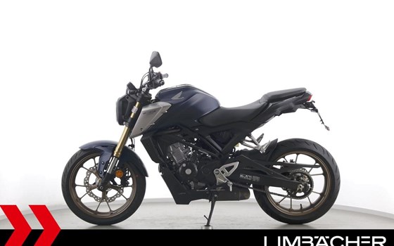 Gebrauchtmotorrad Honda CB125R - Bild 5