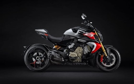 Neufahrzeug Ducati Diavel V4 - Bild 1