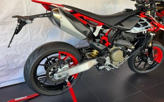 Gebrauchtmotorrad Ducati Hypermotard 698 Mono RVE - Bild 5