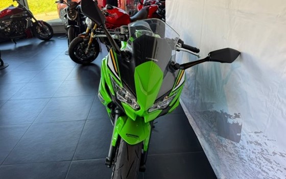 Gebrauchtmotorrad Kawasaki Ninja 650 KRT - Bild 4