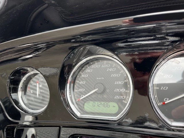 Harley-Davidson Touring Street Glide Special FLHXS (Vivid Black/Chrome Finish) - Bild 15