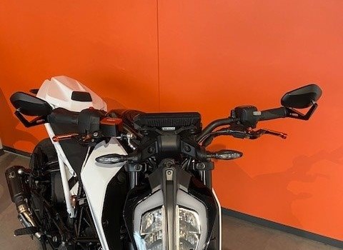 Gebrauchtmotorrad KTM 390 Duke - Bild 3