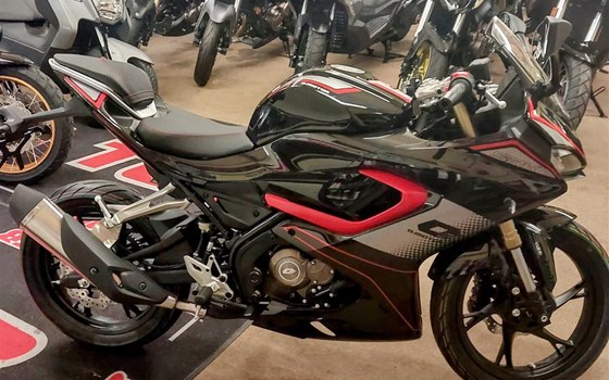 Neufahrzeug QJ Motor SRK 125 R - Bild 6