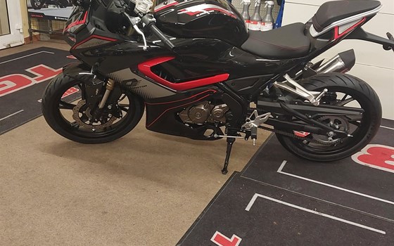 Neufahrzeug QJ Motor SRK 125 R - Bild 3