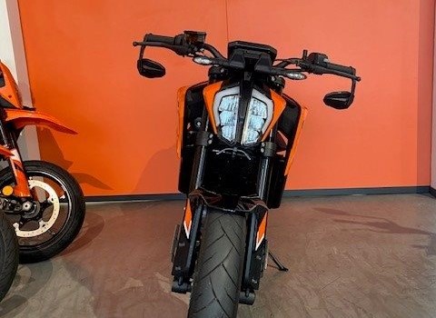 Gebrauchtmotorrad KTM 790 Duke L - Bild 5
