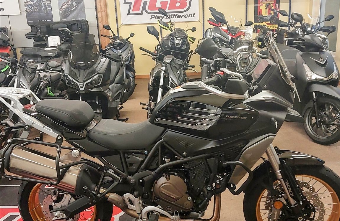 Angebot QJ Motor SRT 700 SX