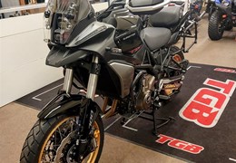 Neumotorrad QJ Motor SRT 700 SX