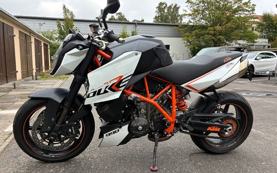 Gebrauchtmotorrad KTM 990 Super Duke R - Bild 2