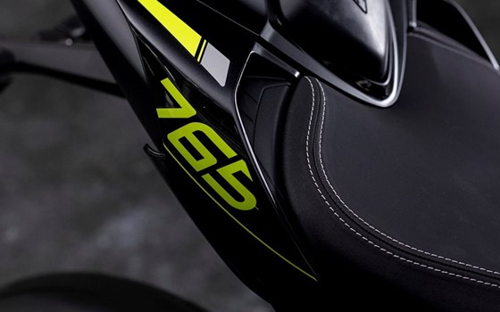 Gebrauchtmotorrad Triumph Street Triple 765 RS - Bild 4