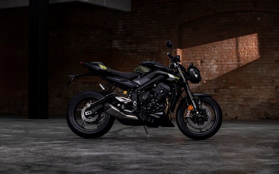 Gebrauchtmotorrad Triumph Street Triple 765 RS - Bild 2