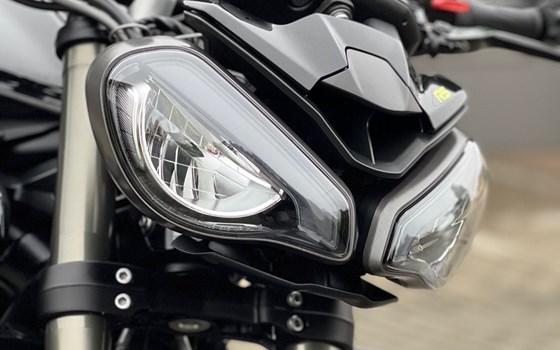 Gebrauchtmotorrad Triumph Street Triple 765 RS - Bild 7