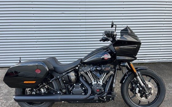 Gebrauchtmotorrad Harley-Davidson Softail Low Rider ST - Bild 2