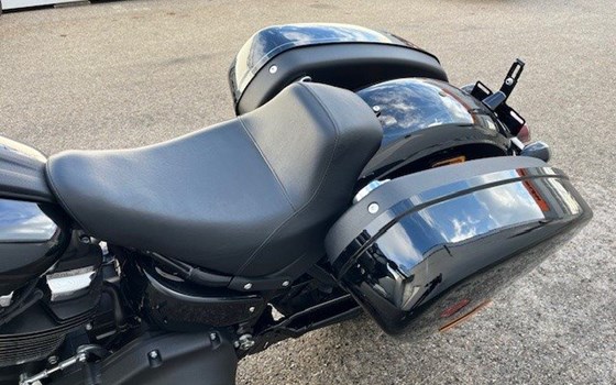 Gebrauchtmotorrad Harley-Davidson Softail Low Rider ST - Bild 11