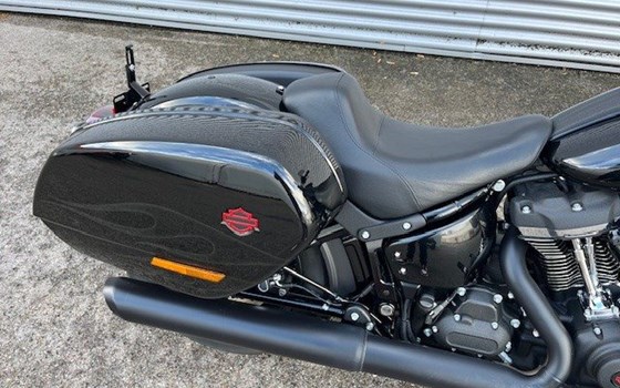 Gebrauchtmotorrad Harley-Davidson Softail Low Rider ST - Bild 6