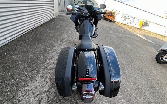 Gebrauchtmotorrad Harley-Davidson Softail Low Rider ST - Bild 8