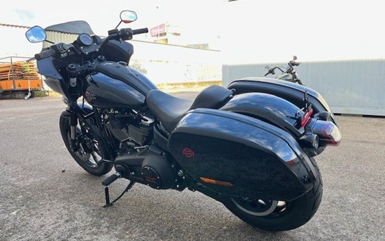 Gebrauchtmotorrad Harley-Davidson Softail Low Rider ST - Bild 9