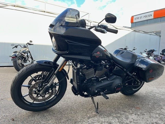 Harley-Davidson Softail Low Rider ST (Midnight Firestorm/Black Finish) - Bild 10