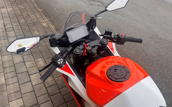 Gebrauchtmotorrad KTM RC 125 - Bild 10