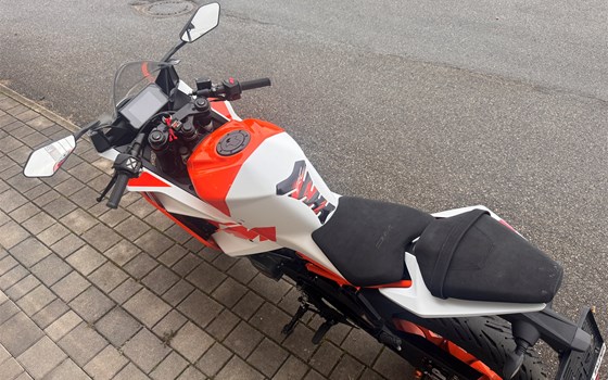 Gebrauchtmotorrad KTM RC 125 - Bild 4