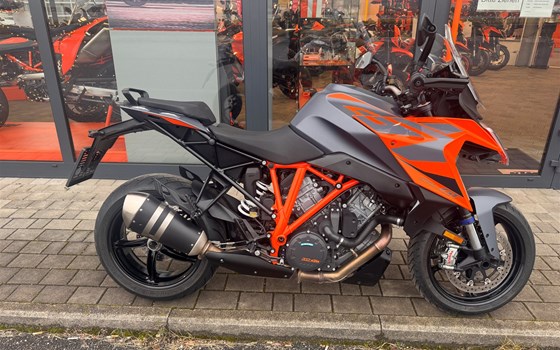 Gebrauchtmotorrad KTM 1290 Super Duke GT - Bild 2