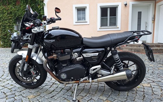 Gebrauchtmotorrad Triumph Speed Twin 1200 - Bild 2