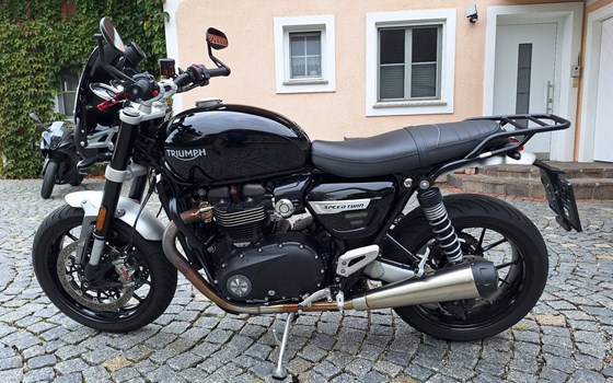 Gebrauchtmotorrad Triumph Speed Twin 1200 - Bild 2