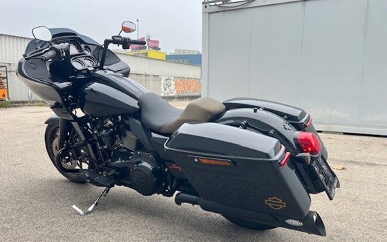 Gebrauchtmotorrad Harley-Davidson Touring Road Glide ST - Bild 11