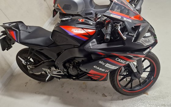 Gebrauchtmotorrad Aprilia RS 125 GP Replica - Bild 1