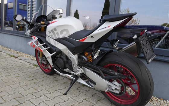 Gebrauchtmotorrad Aprilia RSV4 1100 Factory - Bild 8