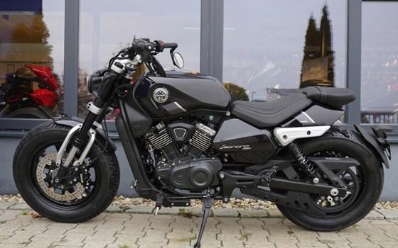 Neufahrzeug Benelli Leoncino Bobber 400 - Bild 2