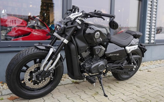 Neufahrzeug Benelli Leoncino Bobber 400 - Bild 5