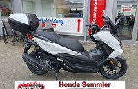 Top 5: Die besten 125er Roller für Pendler im harten Berufsverkehr.