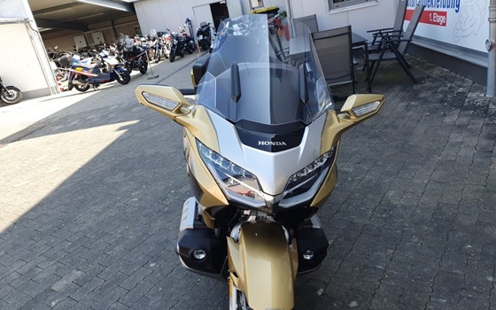 Gebrauchtmotorrad Honda GL 1800 Goldwing Tour DCT - Bild 11