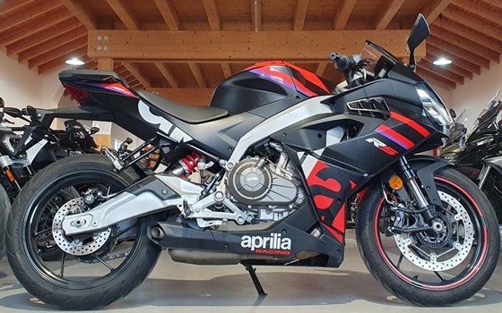 Gebrauchtmotorrad Aprilia RS 457 - Bild 2