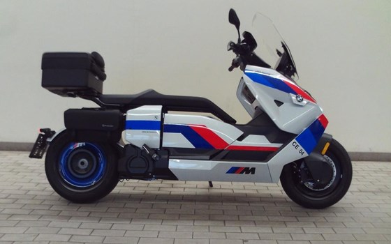 Gebrauchtmotorrad BMW CE 04 - Bild 1