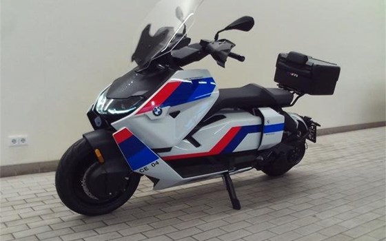 Gebrauchtmotorrad BMW CE 04 - Bild 6