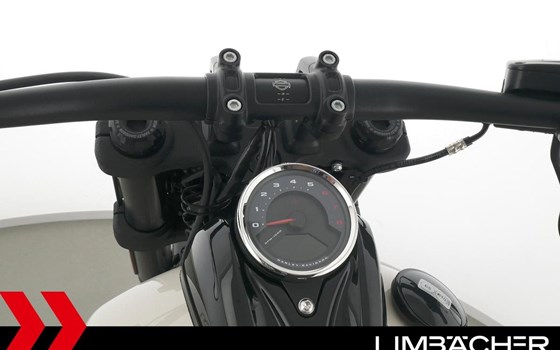 Gebrauchtmotorrad Harley-Davidson Softail Fat Bob 114 FXFBS - Bild 24