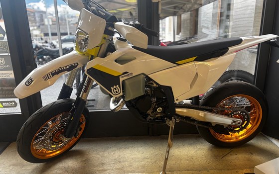 Neufahrzeug Husqvarna TE 125 - Bild 1