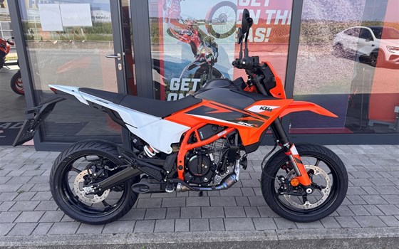 Neufahrzeug KTM 125 SMC R - Bild 2