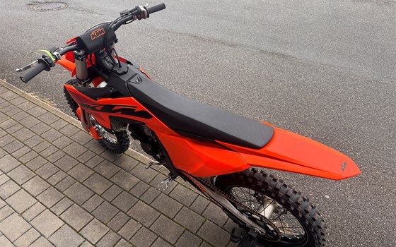 Gebrauchtmotorrad KTM 125 SX - Bild 4