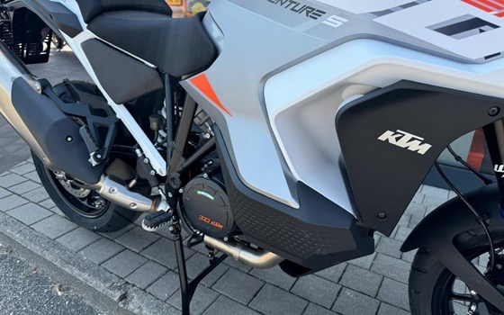 Neufahrzeug KTM 1290 Super Adventure S - Bild 7