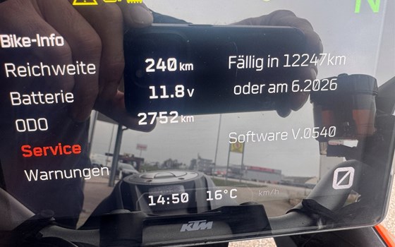 Gebrauchtmotorrad KTM 1290 Super Duke GT - Bild 11